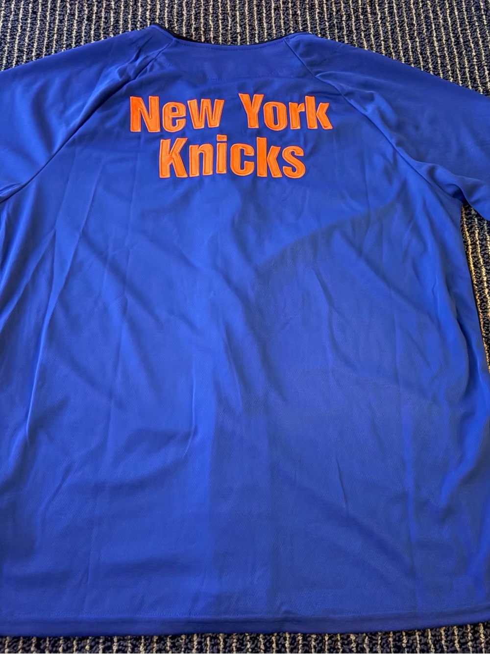 NWT New York Knicks Blue Button Up Warm Up Baseball Style Jersey Embroidered - Picture 2 of 7